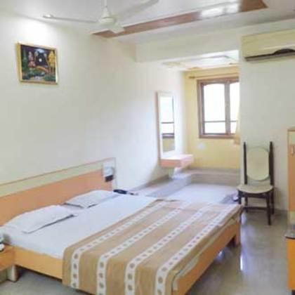 Hotel Gokul 甘地讷格尔 外观 照片